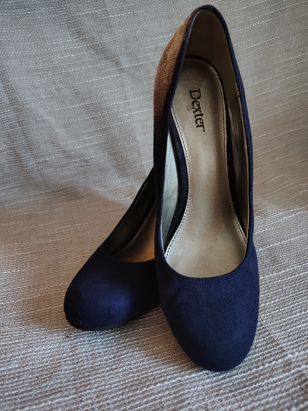 Dexter Navy Faux Suede Wedge Heels Sz 7.5 Round Toe Comfort Shoes Office Career